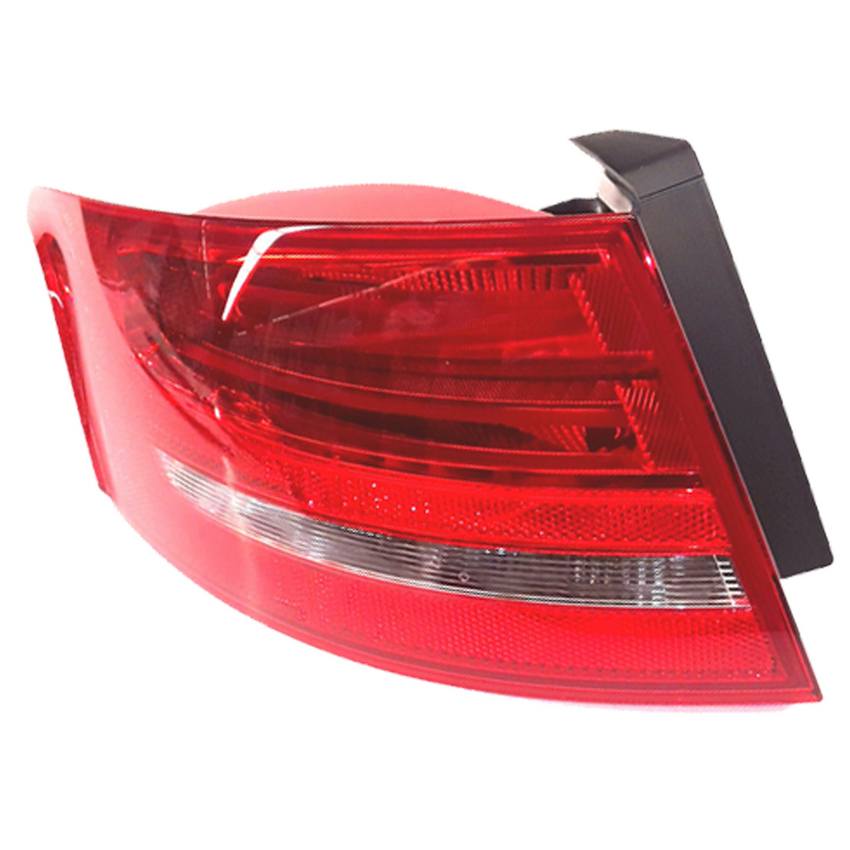 Tail Light Assembly - Driver Side